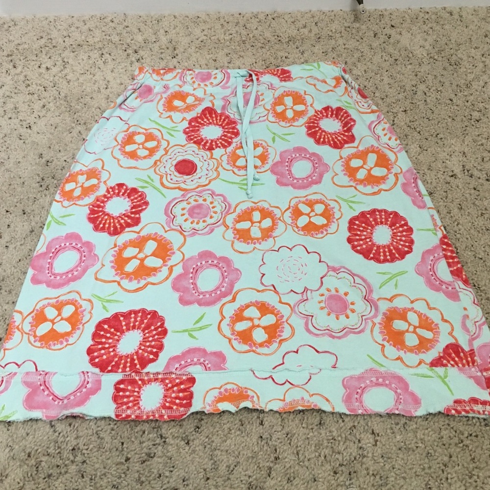 FRESH PRODUCE  Floral skirt🌼